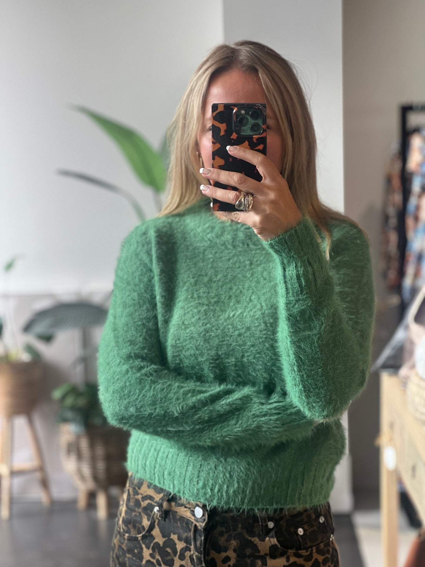 Fluffy Knit - 6 Colours