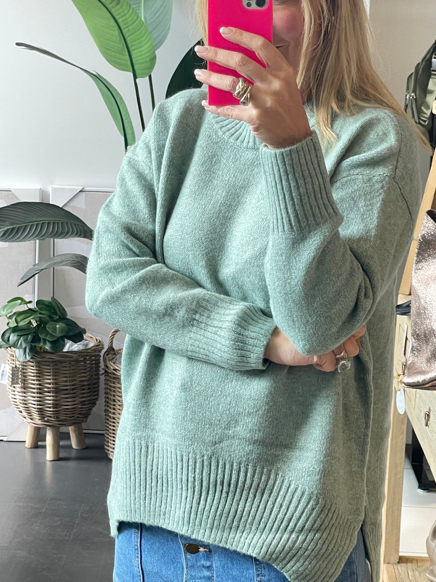 Round Neck Relaxed Knit- green