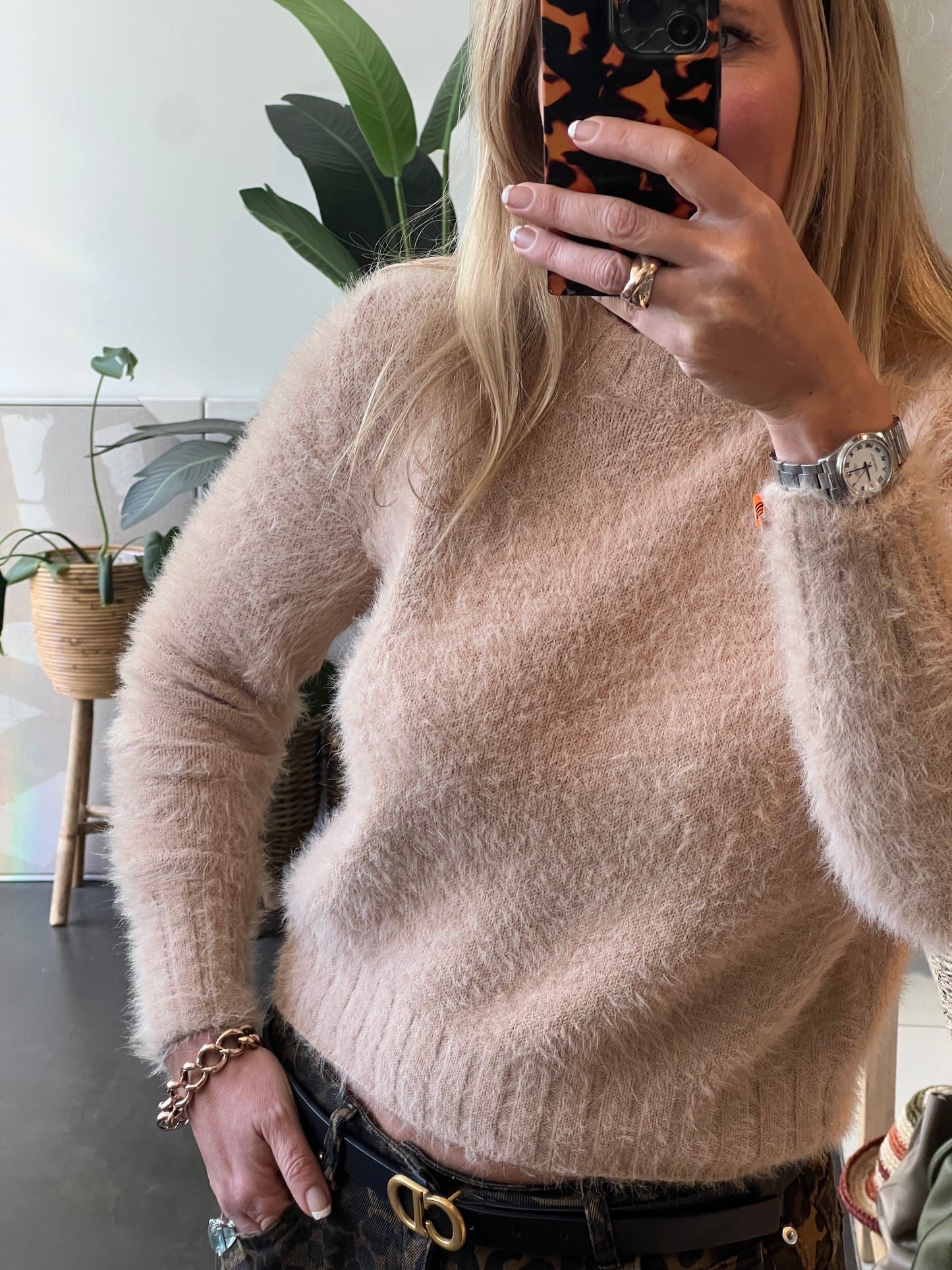 Fluffy Knit - 6 Colours