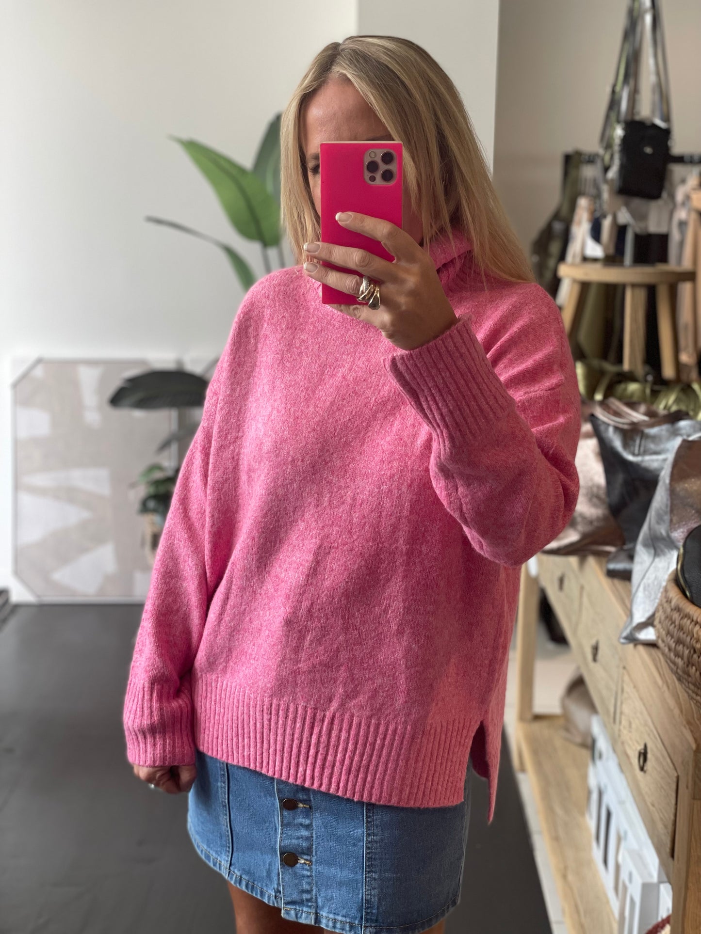 Roll Neck Relaxed Knit- pink