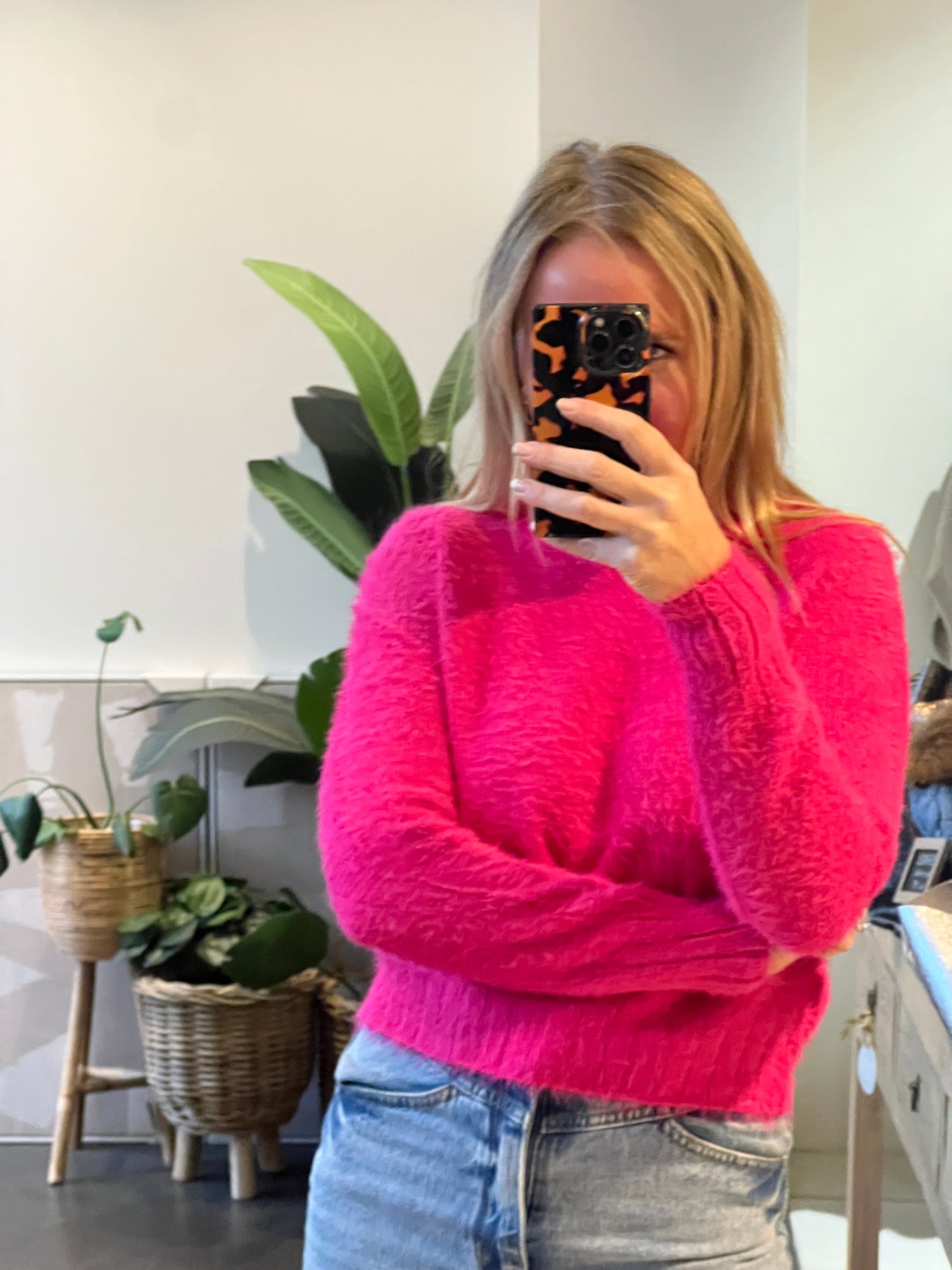 Fluffy Knit - 6 Colours