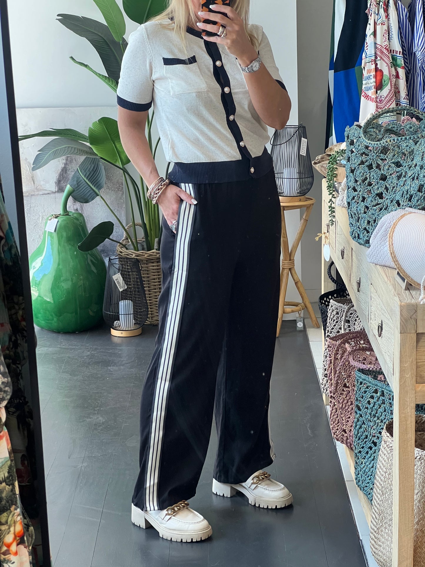 Stripe Lounge Pants- black