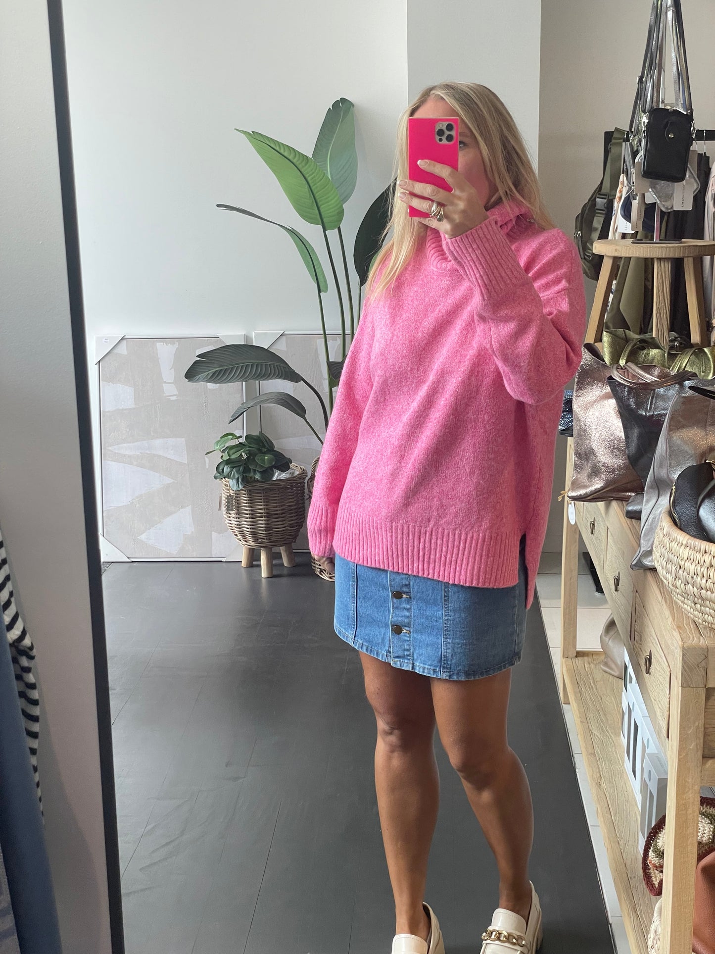 Roll Neck Relaxed Knit- pink