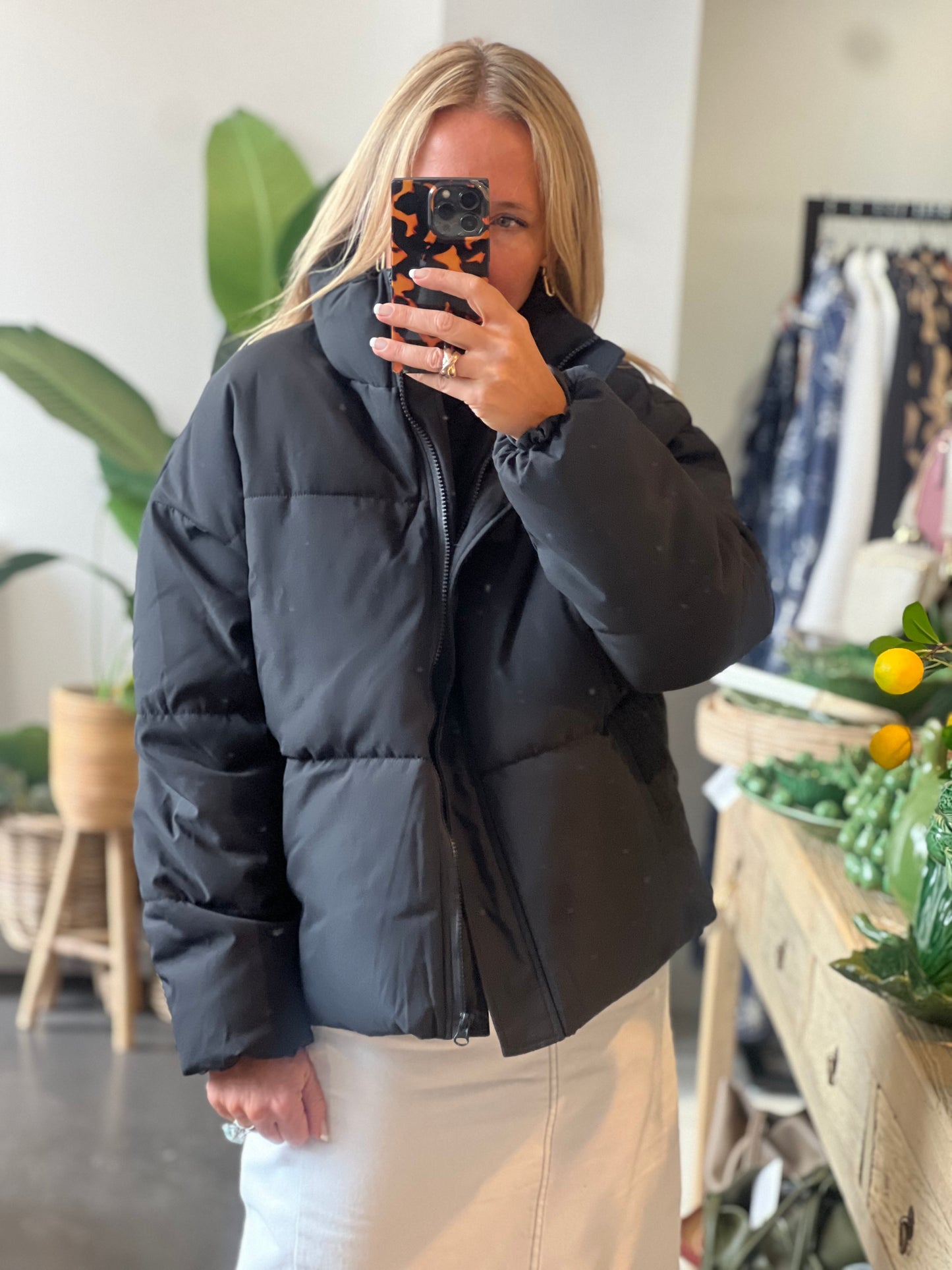 Short Puffer Jacket- black